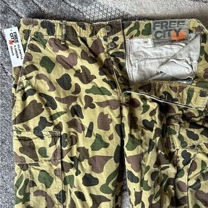 Freecity cargo pants. Inseam 32 inches waist 30 inches